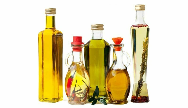 Recipientes de óleo vegetal preparados para embarque internacional